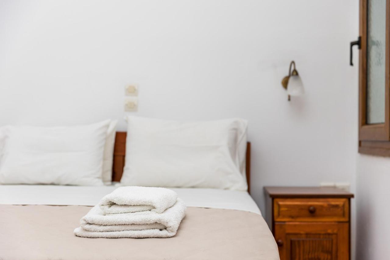 Aqua Naxos Apartments & Suites Agios Prokopios  Dış mekan fotoğraf