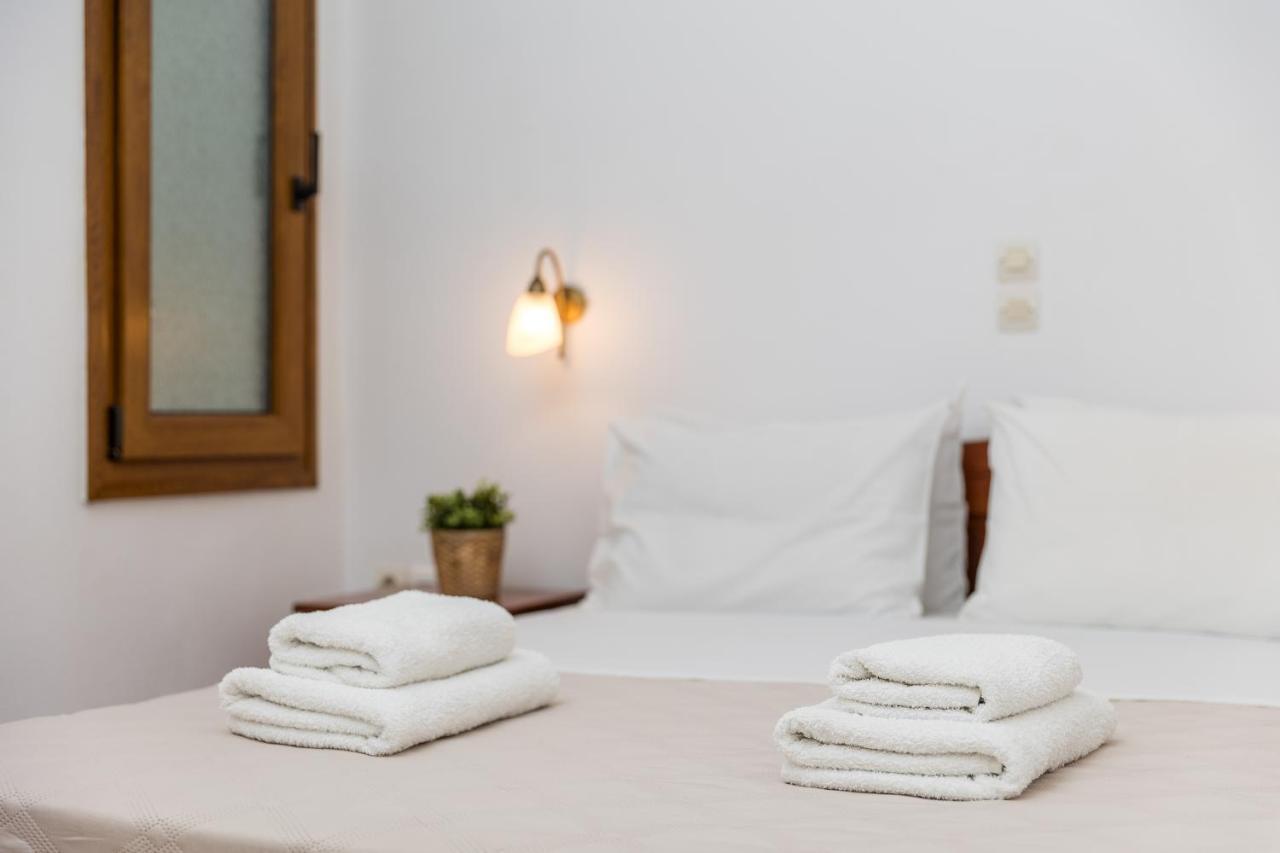 Aqua Naxos Apartments & Suites Agios Prokopios  Dış mekan fotoğraf